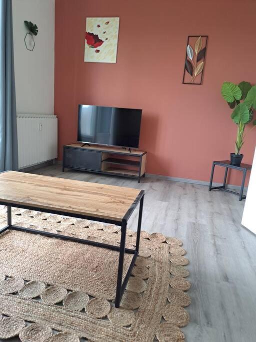 Agreable T2 Classe 3 Etoiles, Refait A Neuf, Dans Quartier Calme Rodez Exteriör bild